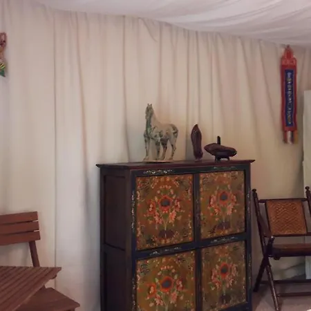 לינה וארוחת בוקר Jardin Et Particulier באיו