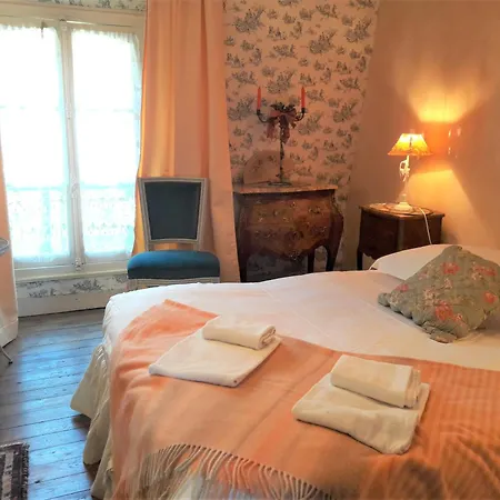 Le Logis De L Hotel Huet Du Perrey Frühstückspension 3*