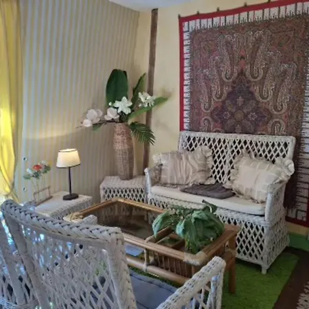 Le Logis De L Hotel Huet Du Perrey Frühstückspension