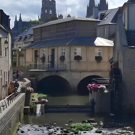 Le Logis De L Hotel Huet Du Perrey Frühstückspension Bayeux