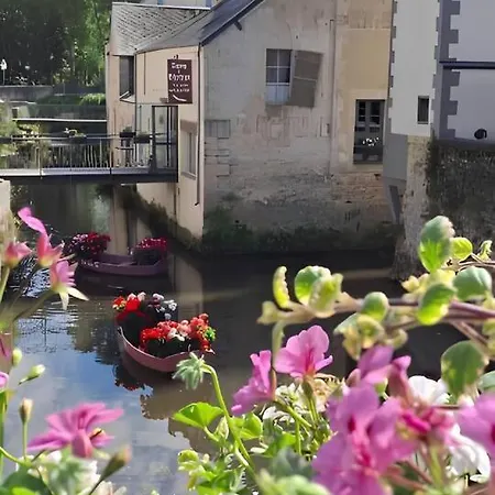 Frühstückspension Le Logis De L Hotel Huet Du Perrey Bayeux