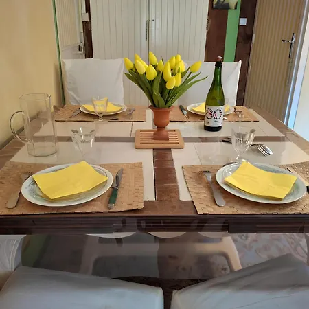 Le Logis De L Hotel Huet Du Perrey 3*